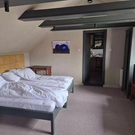 Barka Galeria Hotel Es Etterem Tállya Exteriér fotografie