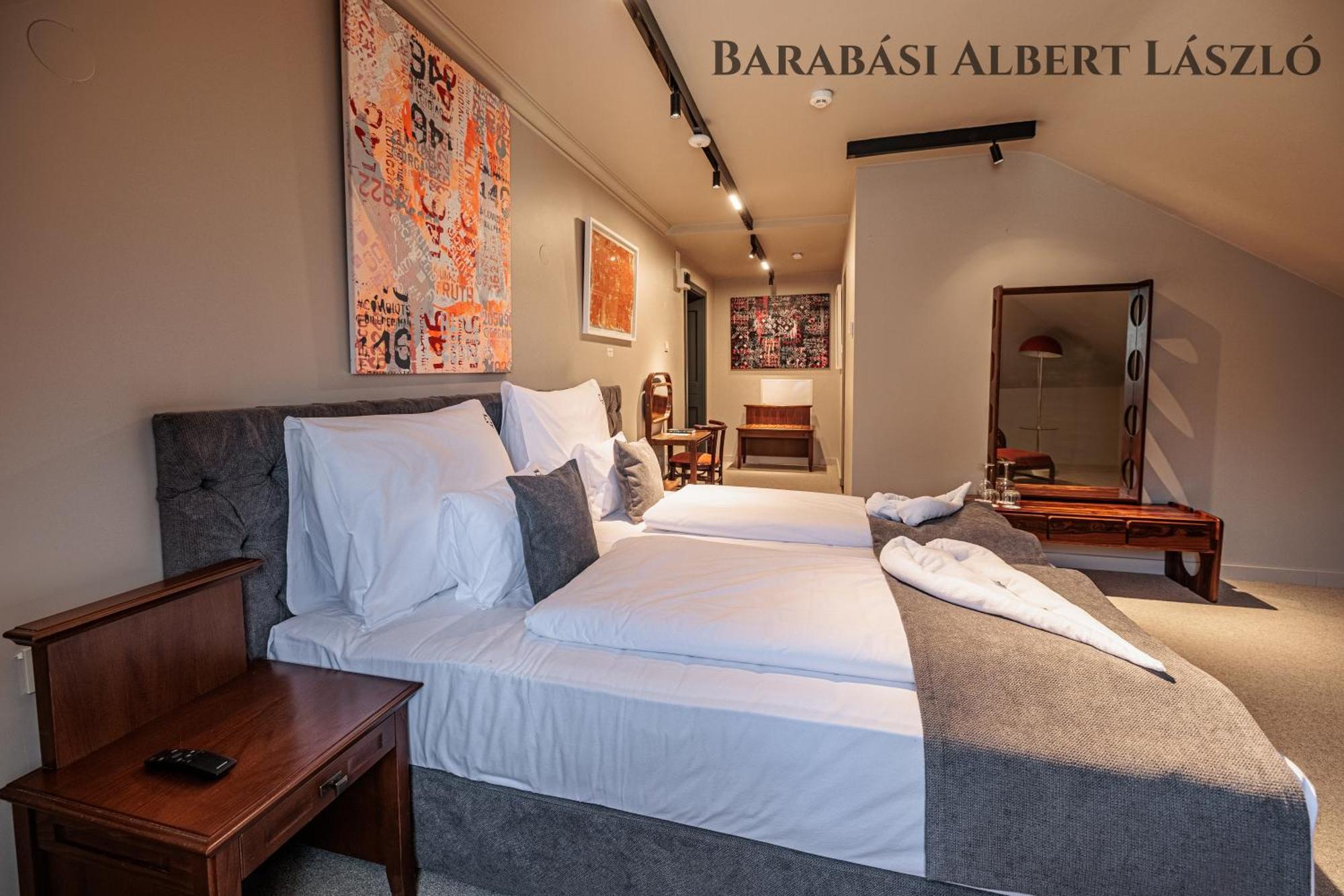 Barka Galeria Hotel Es Etterem Tállya Exteriér fotografie