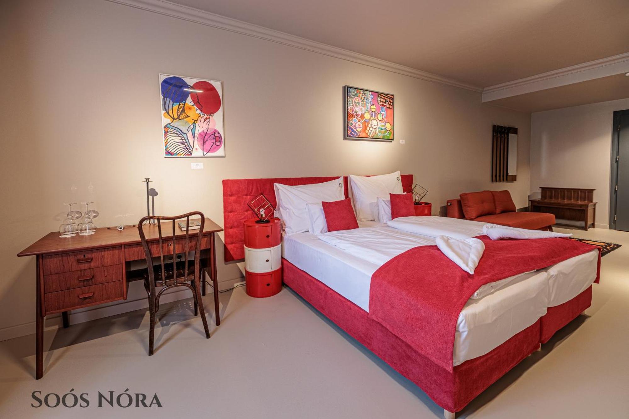 Barka Galeria Hotel Es Etterem Tállya Exteriér fotografie