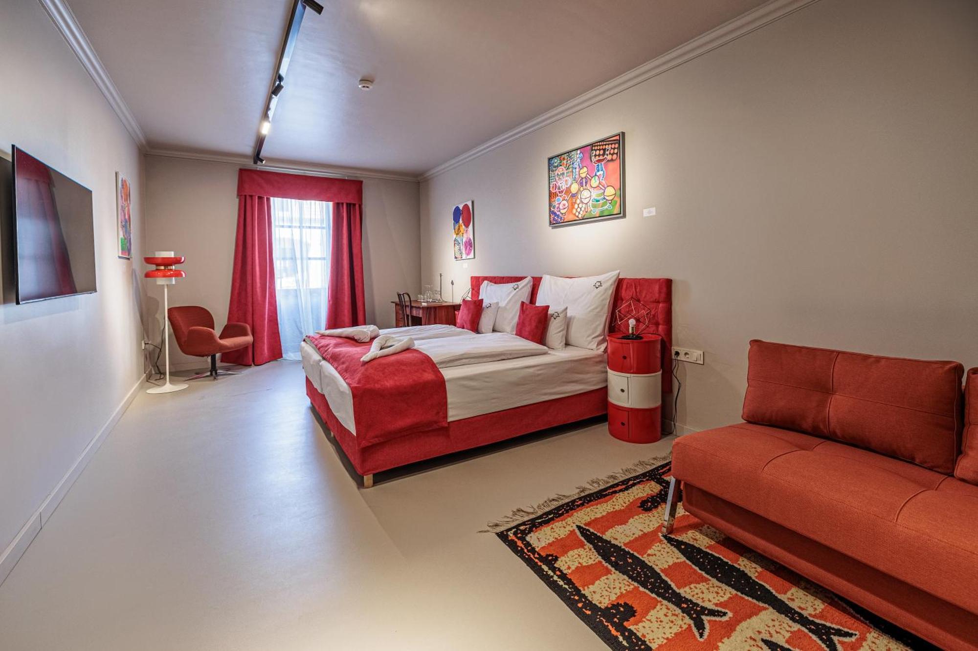 Barka Galeria Hotel Es Etterem Tállya Exteriér fotografie